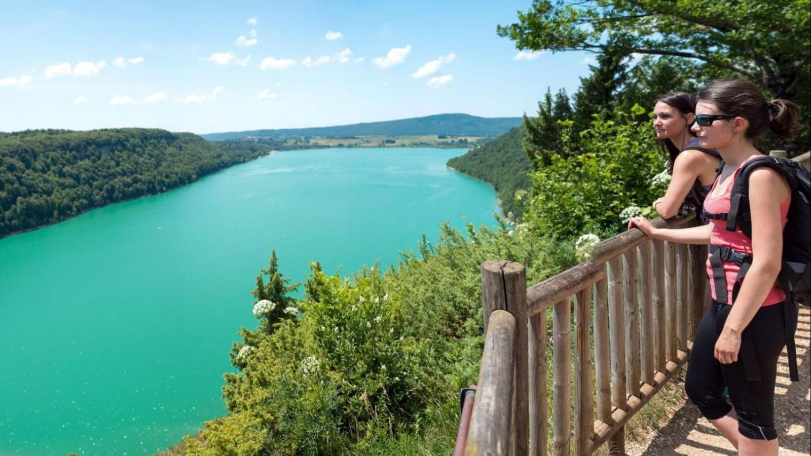 Superbe Appartement Au Coeur Du Jura Champagnole Exterior photo